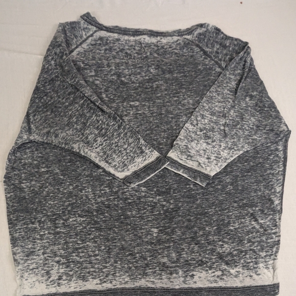 Pink Floyd Chaser Grey 3/4 Sleeves Lightweight Top Size Small (oversized) - Picture 6 of 6